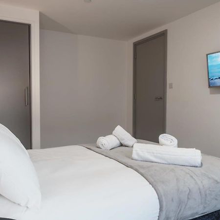 Modern 1 Bed Apartment In Liverpool Centre מראה חיצוני תמונה