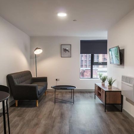 Modern 1 Bed Apartment In Liverpool Centre מראה חיצוני תמונה